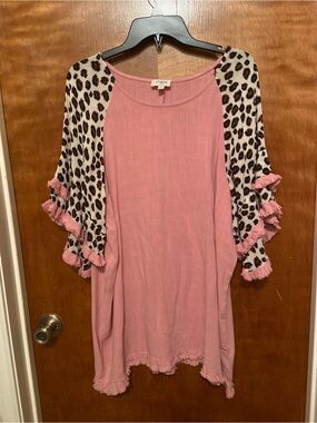 Umgee Linen Blend Tunic Top